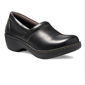 Eastland Women's Leather Clog